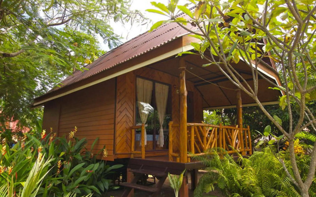 Palm Leaf Resort