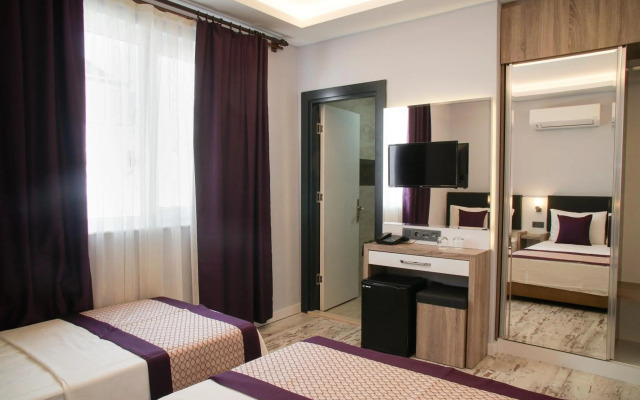 Af-Ra Hotel