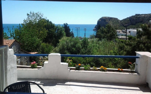 Paradis Studios
