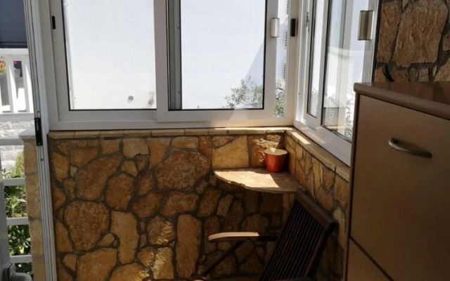 Jakov - Large Terrace - A1