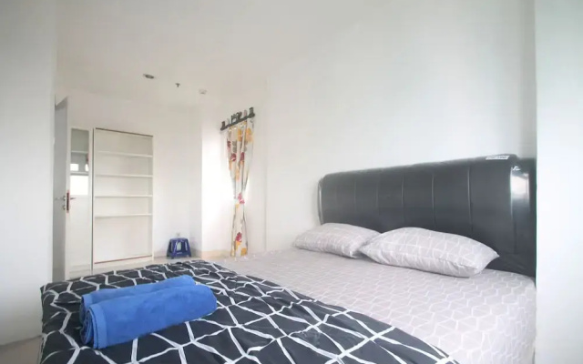 Apartemen Green Pramuka City by Aparian