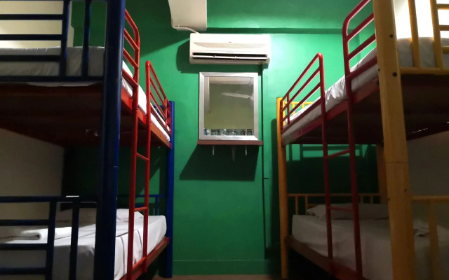 Akinabalu Youth Hostel