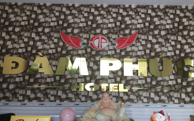 Dam Phuc Hotel