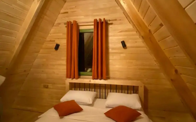 Şeni Bungalov