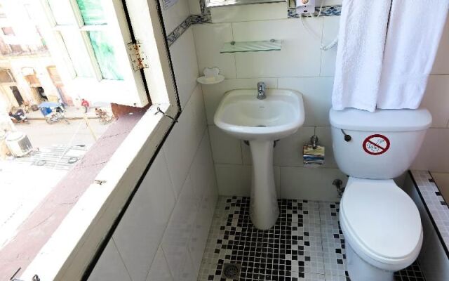 Hostal Balcones Consulado