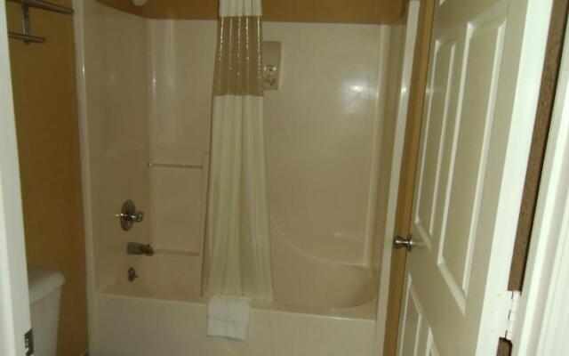 Guesthouse Inn and Suites