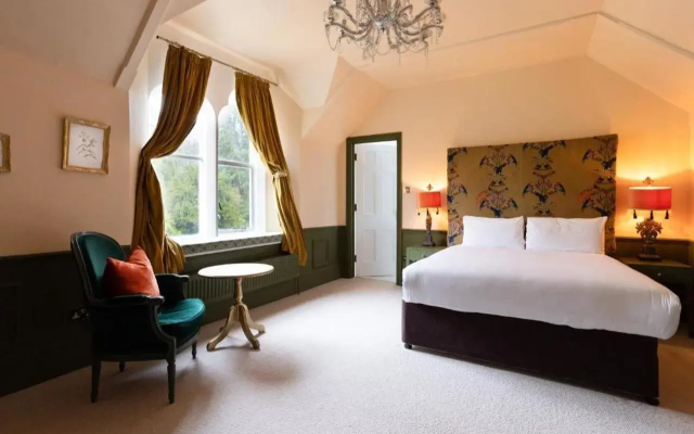 Wotton House Country Estate Hotel