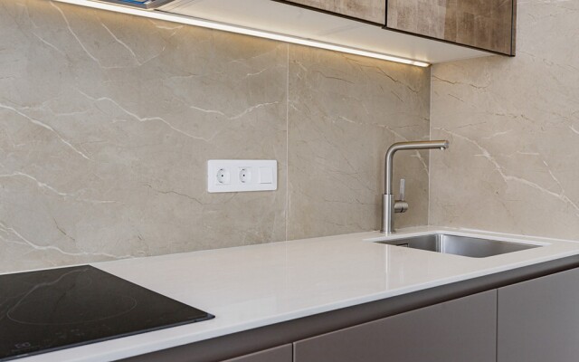 Лучезарный берег