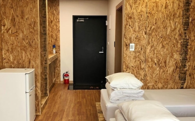 JEJU PLAYGROUND - Hostel