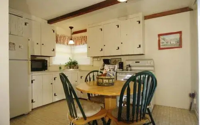 Harbor Village Cottages