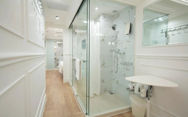 Mini Hotel Causeway Bay Hong Kong