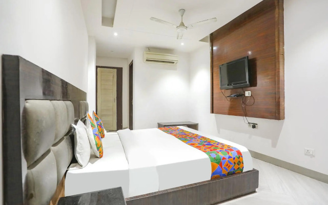 Capital O 464 Hotel Lotus Palace