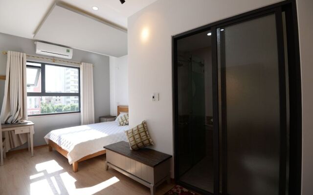 Bobo House