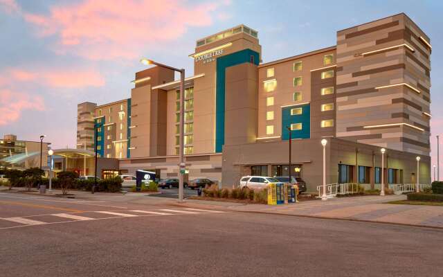 DoubleTree by Hilton Virginia Beach Oceanfront South