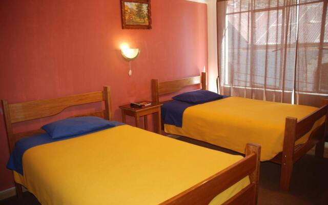 Tayka Hostel