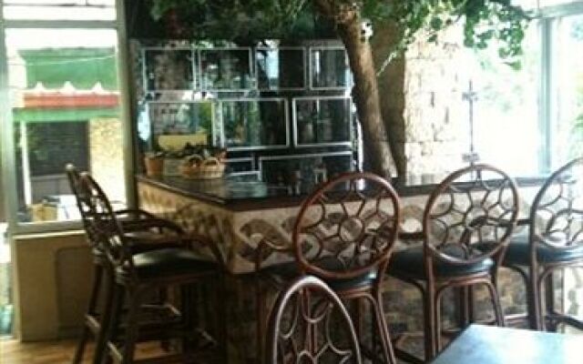 Olman's View Resort