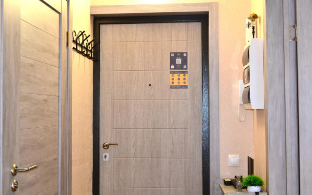 ЭмиЛи на улице Конструкторов 29А к1