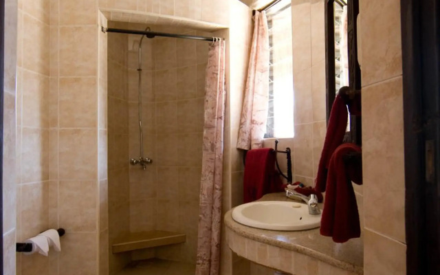 Samburu Sopa Lodge