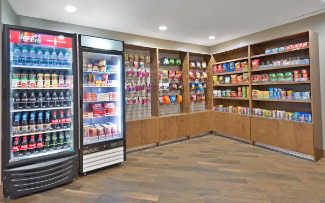 Holiday Inn Express & Suites New Cumberland by IHG