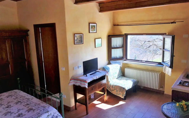 Timeless Holiday Home in Apecchio With Garden