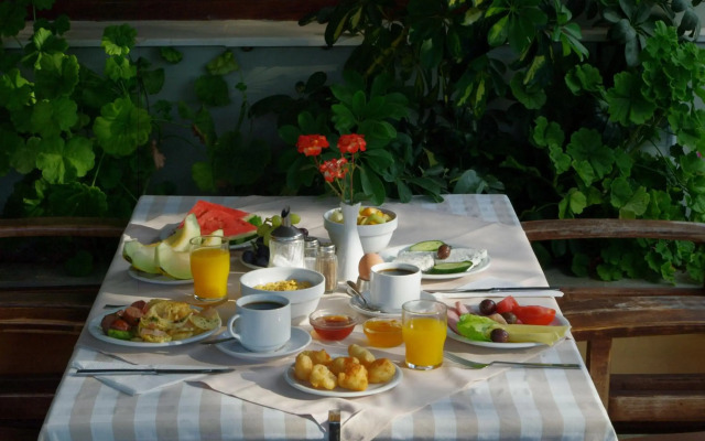Miramare Hotel Eretria