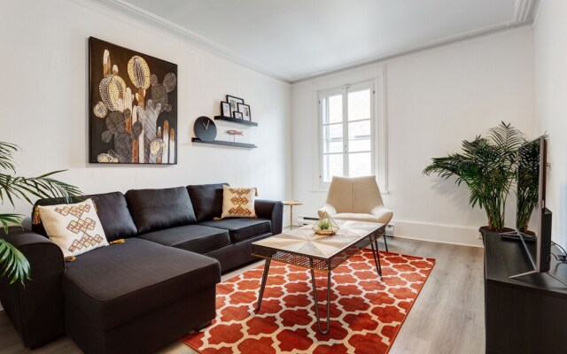 Atwater Market Apartments by Hometrotting