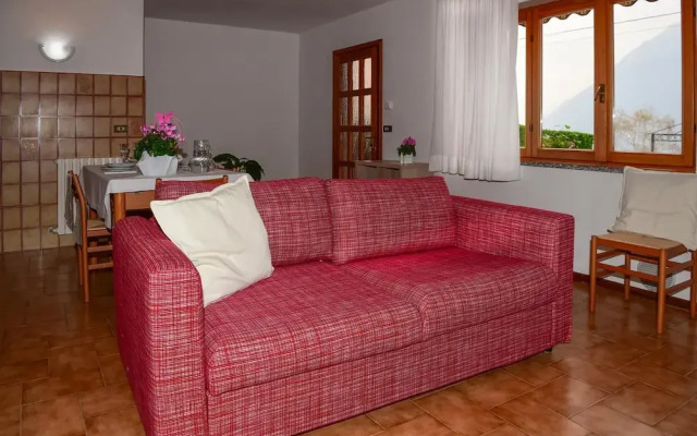 Ca Bearly in Nesso With 1 Bedrooms and 1 Bathrooms