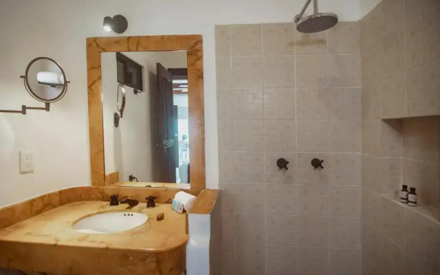 Hotel Banana Boutique & Spa by Paradise Hotels - 5th Av Playa del Carmen