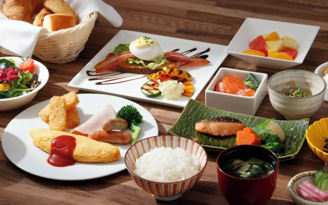 ANA Holiday Inn Tokyo Bay by IHG