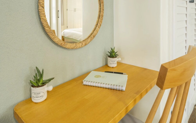 Min Ayvalık (Adults Only +12)