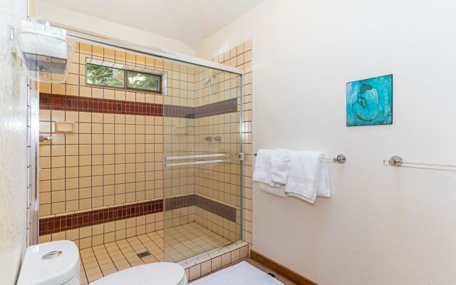 Tahoe Classic by Tahoe Mountain Properties