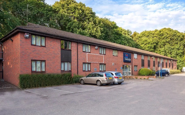 Travelodge Medway M2