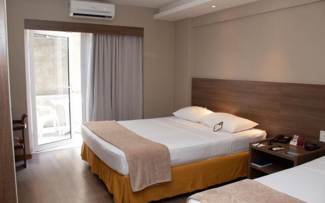 Pajuçara Praia Hotel