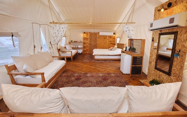 Colonia Rest House Glamping