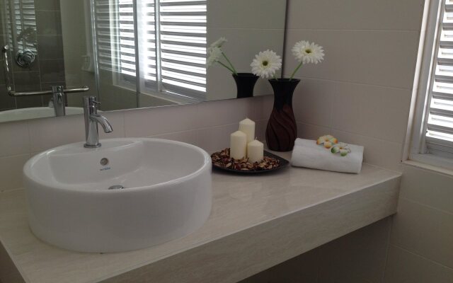 Shamrock Beach Villas