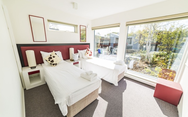 Niseko Central Houses and Apartments – Guest Rooms – Kutchan