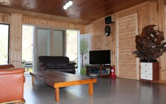 Ulsan Daeunsan Pension