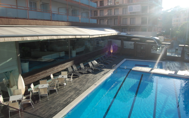 Hotel Mariner
