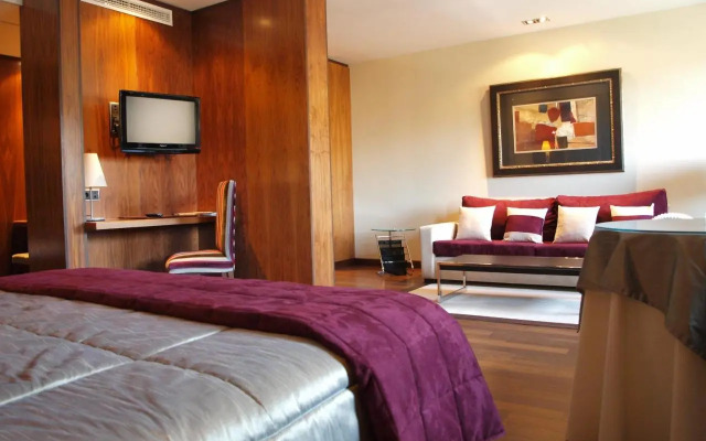 BlueCity Avila Gredos