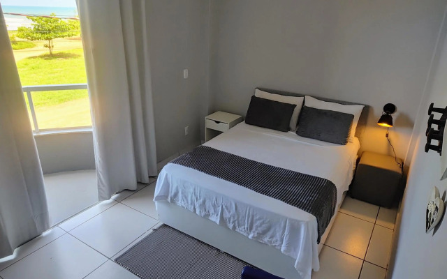 Apto frente ao mar com garagem