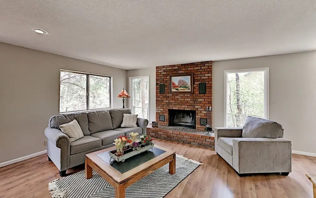 3330smoo 4 Bedroom Home