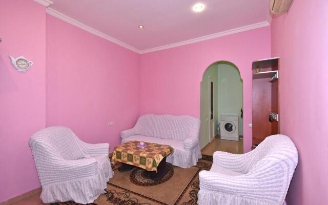 Apartment Mashtots Avenue