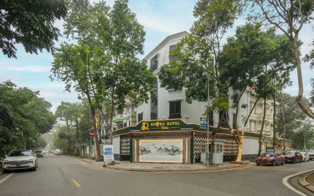 Romeo Hotel Linh Dam 1 - by BAY LUXURY