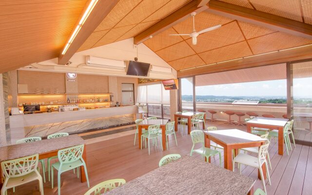 Yundeng Landscape Hotel
