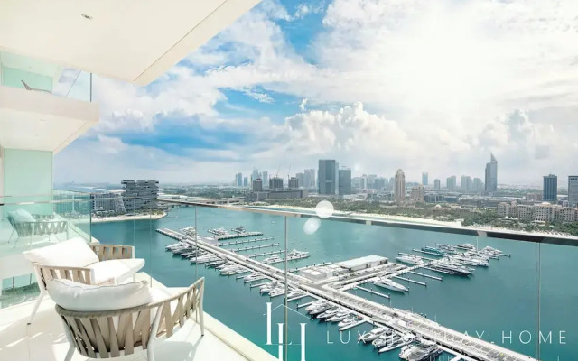 LUX  Ultimate Palm Sea Skyline Penthouse