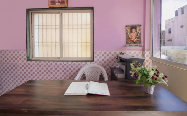 Shree Gajanan by OYO Rooms