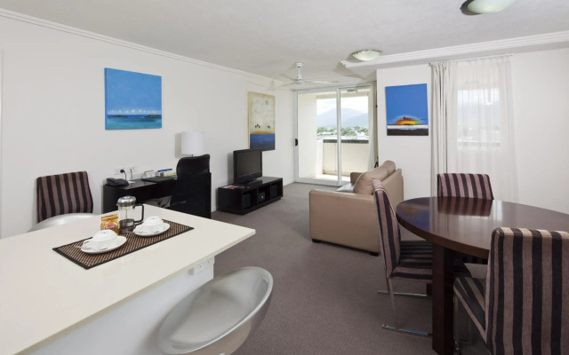 Cairns Central Plaza Apartment Hotel
