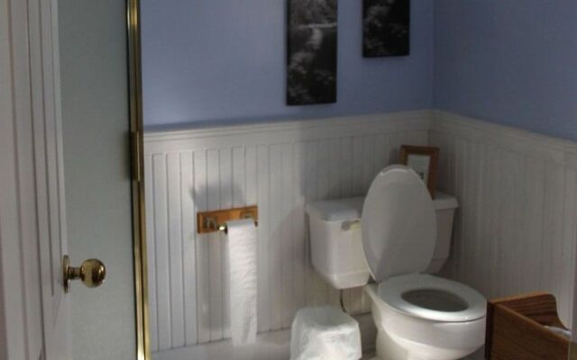 Prairie Schooner Inn