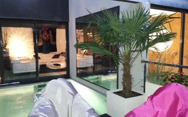 Be Loft B&B Pool & Spa