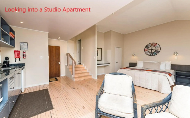 Bay of Islands Holiday Apartments